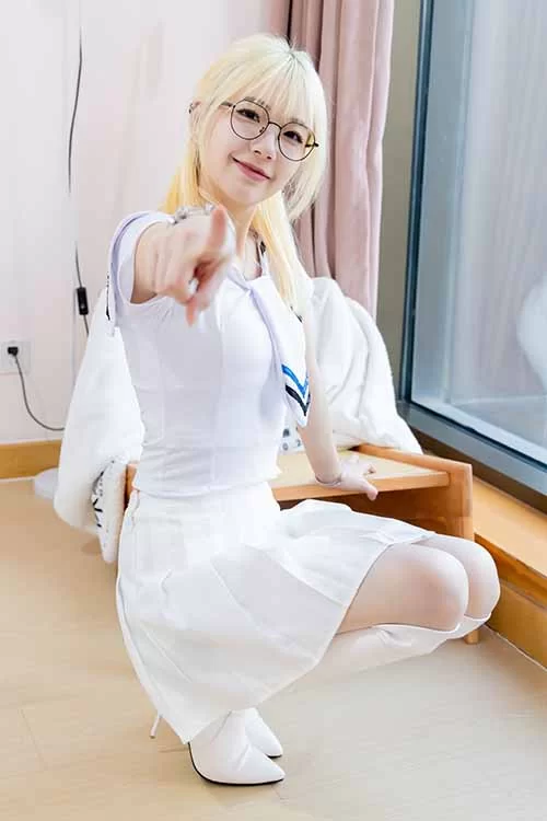 袜啵啵-小甜豆-高跟长靴、白棉袜薄白丝 [150p1v-1.7GB]