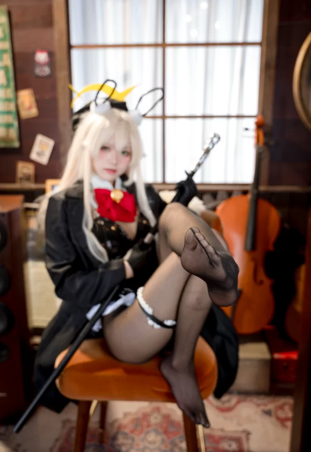 九柒喵_碧蓝 笑面兔女郎 [36P] [36P-400m]