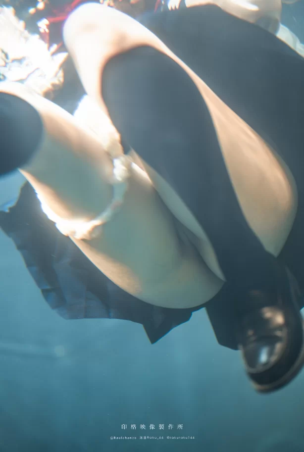 落落Raku_水泳馆 [58P+1V] [58P+1V-1.1g]