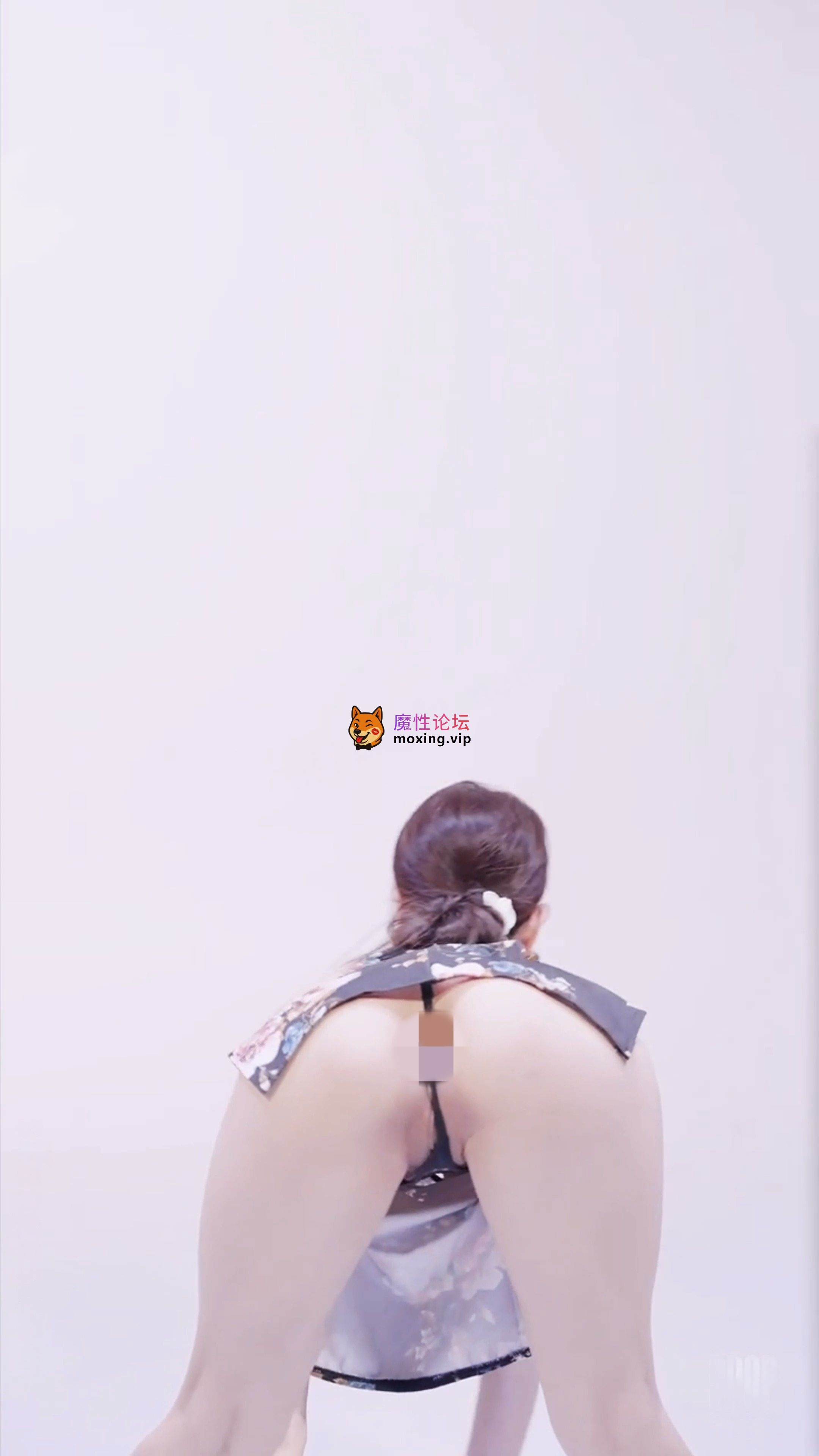 跳舞《￥400》重磅绝版《SPOP舞团》玛莎(优莉) 史上最大尺度裸舞国庆献礼《14V+4.72G-百度》