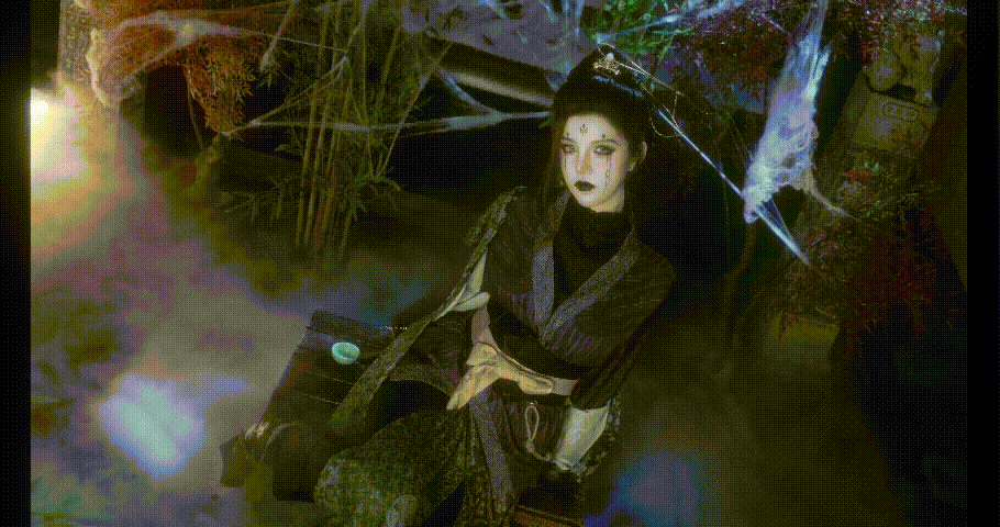 国产自拍[度盘]12月最新网红女神《阿薰kaOri》黑神话蜘蛛精四妹，花絮正片