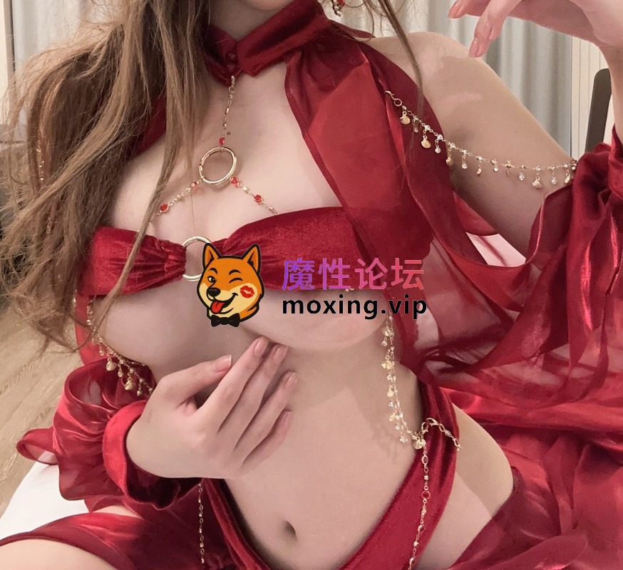 国产自拍[夸克]《阿薰kaOri》写真大合集《1148p+176MB》