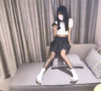 剧情白袜黑丝jk 满足你对舞蹈生学妹的所有幻想，校园女神清纯的外表，私下里反差淫荡[2V 594 MB] [BT]