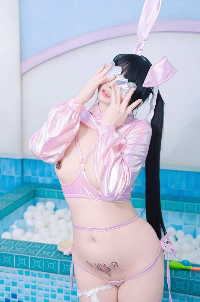 落落Raku_粉红小白兔 公共澡堂自慰 [32P+1V] [32P+1V-260m]