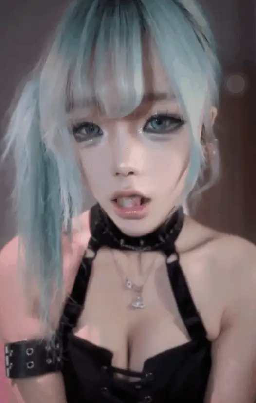 芃芃大人最新视频 [5v-2.3g]