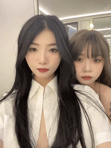 国产自拍顶级嫩模白虎福利姬美女 桃子爱爸爸taoziaibaba – 私拍露出视频福利合集[938MB-10V+92P-夸克]