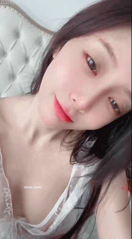 剧情秀人网 王馨瑶 超高价定制露出奶头 奶和脸同框最新花絮[2V 2021 MB] [BT]