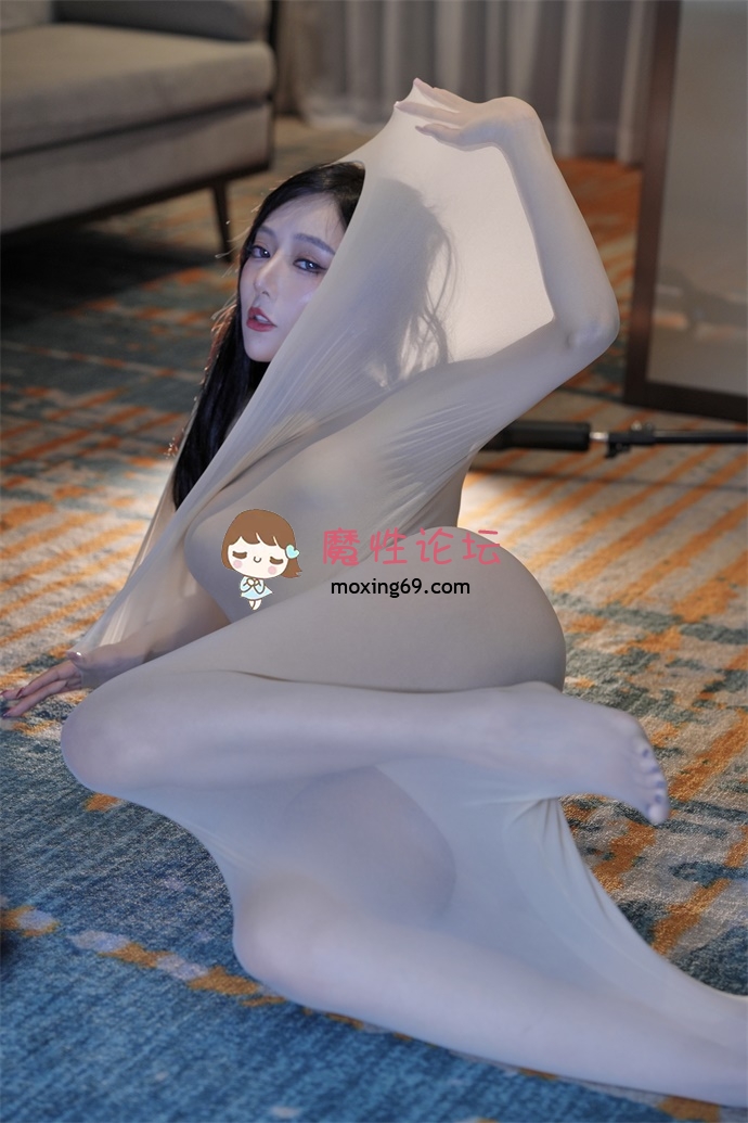 福利秀人网福利姬美女 王馨瑶 独家系列007丝里瑶 高清视图无水印 性感露点视频福利 [75P-1V-2G][百度网盘]