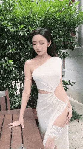 剧情秀人顶级女神『王馨瑶』超美新作 最新情趣丁裤勒逼 魅惑黑丝劲爆现场 漏鲍图 高清[2V 1289 MB] [BT]