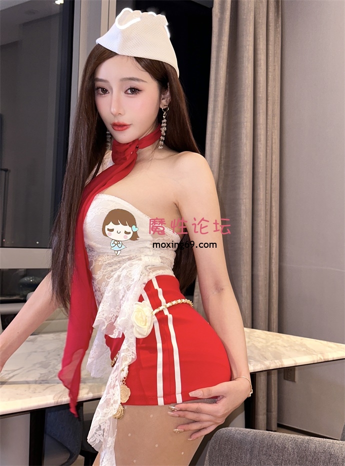 福利秀人网 王馨瑶❤韩系女团 性感白色蕾丝内裤透出黑森林 [72P-1V-803M][百度网盘]