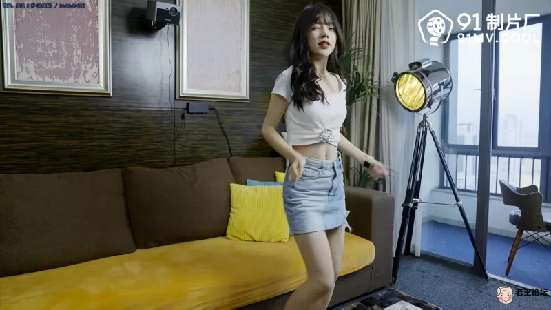 91制片厂国庆合集：内含“暗黑王冰冰”引退作，迅雷下载 [-]