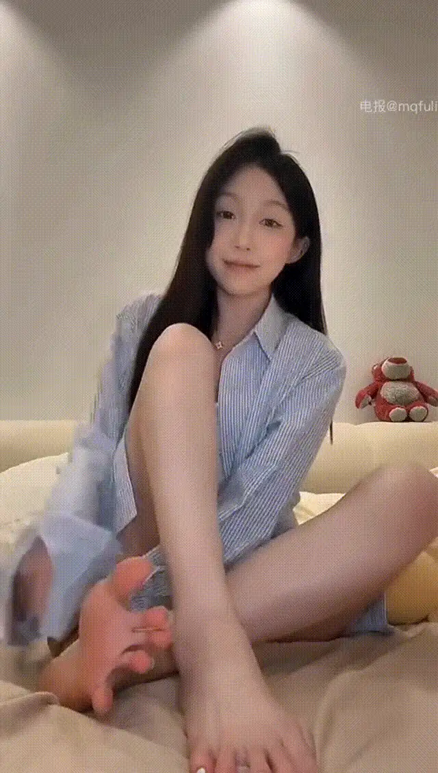 足控福利：抖音反差少萝 [别拔虎牙] 秘语空间+铁粉空间合集 [592P 84V-5.3g]