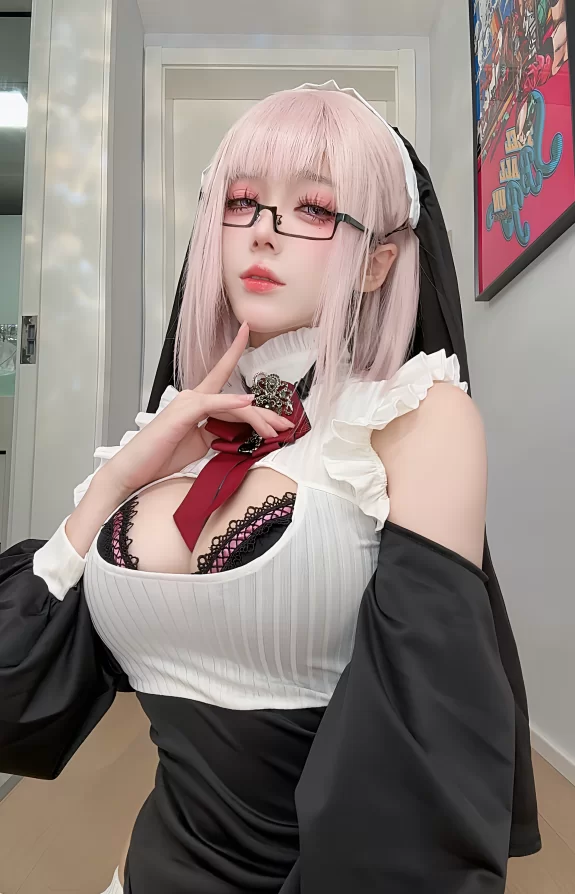 九言_修女2 [24P+5V] [24P+5V-400m]