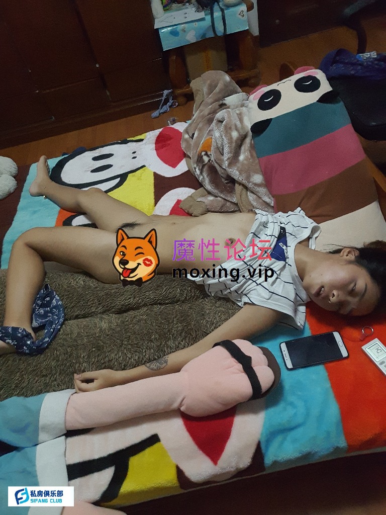 国产自拍[pikpak]《迷奸》美女见网友被灌醉后迷玩带到出租屋尽情玩弄(37p+10v+1.7G)