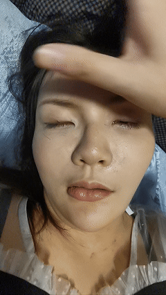 精品搬运《请认准无尽优品》自收集迷奸类极品，各种美女像死猪一样被干，翻眼皮打耳光都没反应。包含视频和图片（第二弹）