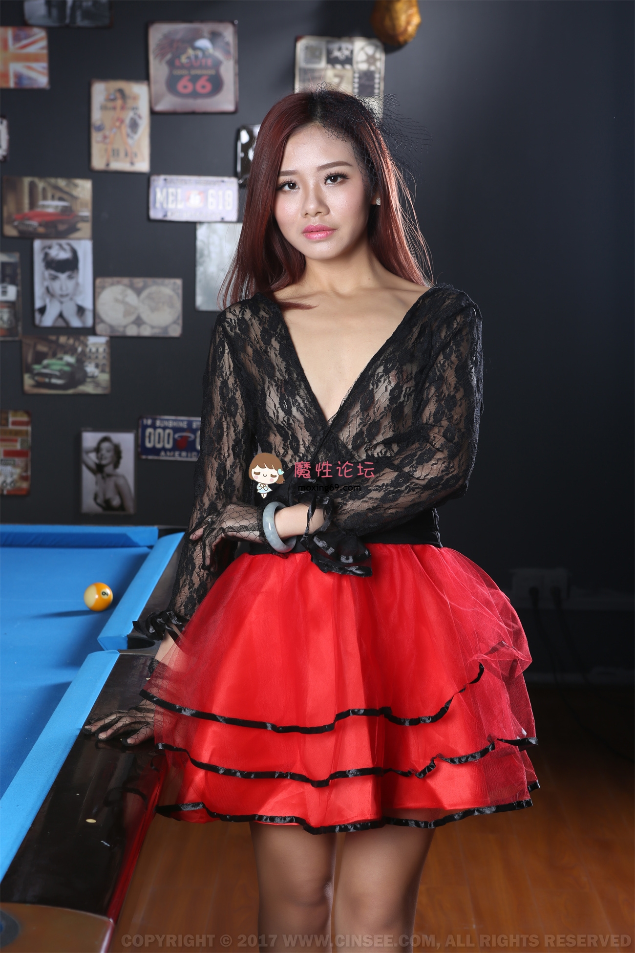 国产自拍《国模》行色 叶子 大尺度 无水印私拍《298P+686M-百度》