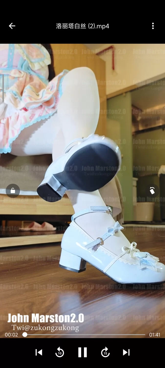 hugotesla2洛丽塔白丝+jk白袜肉丝 [18V-8.77GB]