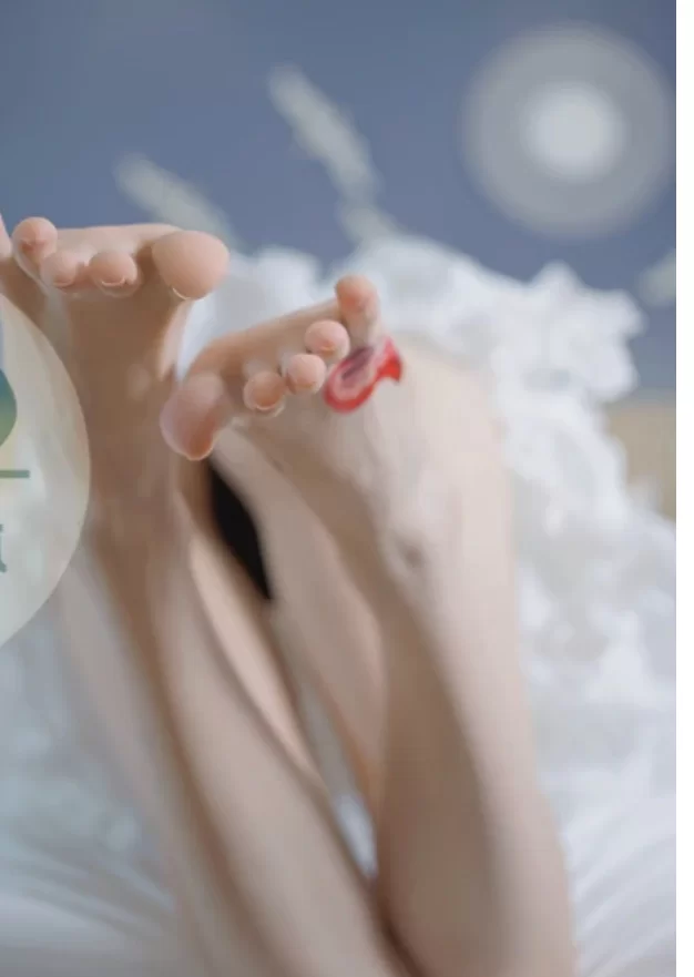 美腿博主禅院熏微密圈写真合集[56套-16.1G] [NPNV-16.1GB]