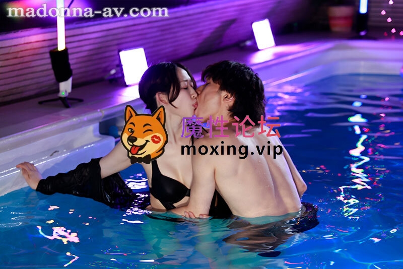 JUR-151 在度假宾馆的游泳池 妻子和他人出轨了 水户香奈[中字高清][1V3.35GB][BT]