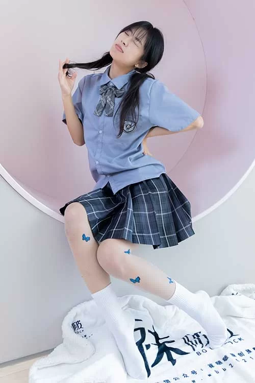 袜啵啵-奶油-jk制服白棉袜、蝴蝶薄肉丝[160P-1V-1.4G百度网盘] [160p1v-1.4GB]