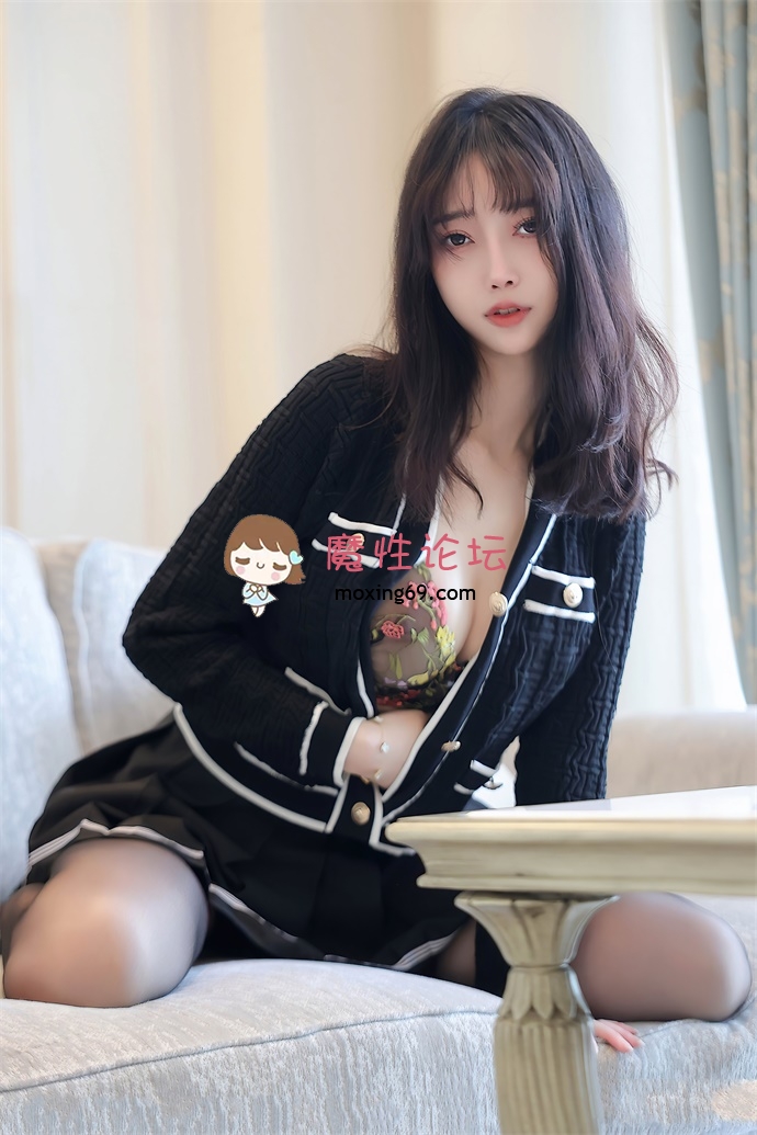 福利秀人网 玥儿玥✨杭州旅拍 魅惑黑丝 有漏点奶子 [82P-3V-1.2G][百度网盘]