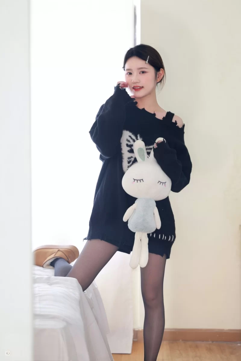 Imzsock-2025-04期 小点心 《赞助版》 [115p+1v-3.53g]