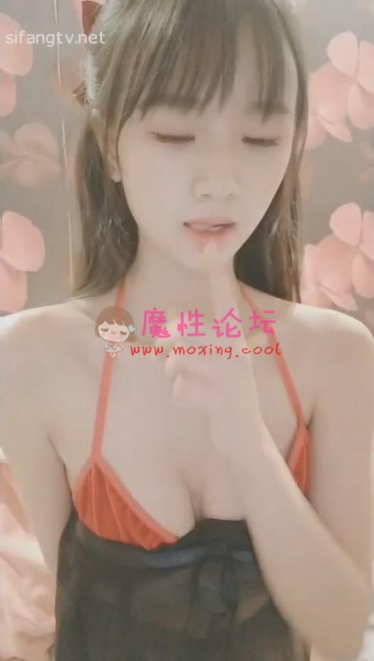 国产自拍《重磅福利》花椒大美女“以沫、万一、六一”大尺度视频《多v1.13g百度云》