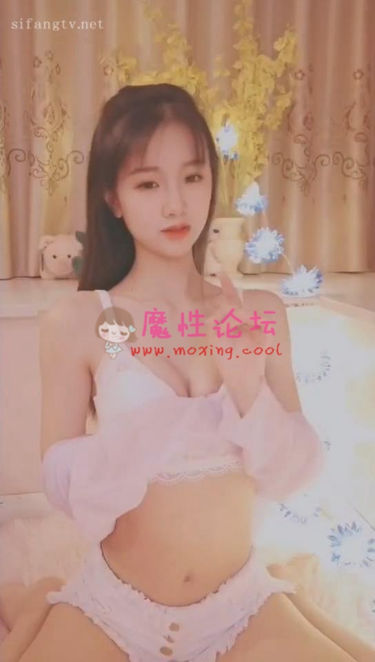 国产自拍《重磅福利》花椒大美女“以沫、万一、六一”大尺度视频《多v1.13g百度云》