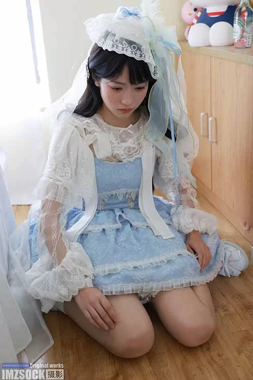 IMZSOCK爱美足-可心-女仆棉袜裸足足秀[108P-395M百度网盘] [108P-395MB]