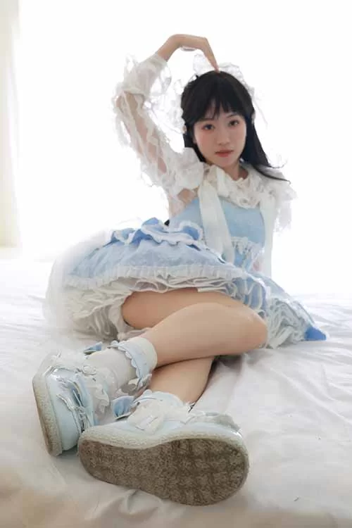 IMZSOCK爱美足-可心-女仆棉袜裸足足秀[108P-395M百度网盘] [108P-395MB]