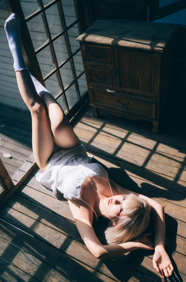 蠢沫沫_10月自拍4 [46P] [46P-1.2g]