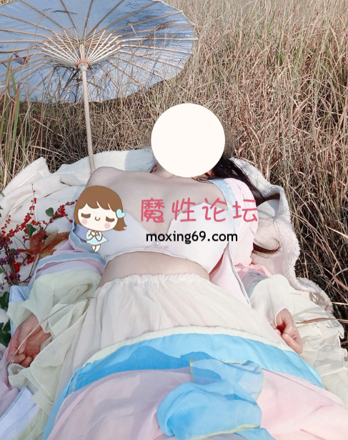 萝莉[度盘]弥鹿汉服自拍63P2V310M