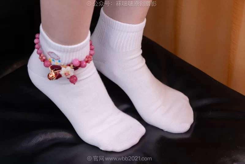 袜啵啵661期花絮版 [166P+1V-6.86GB]