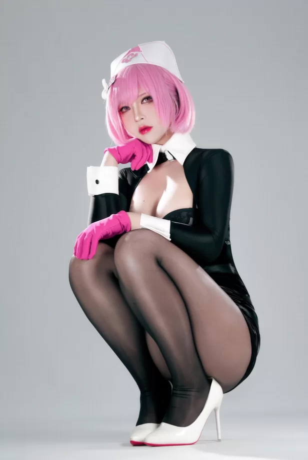 半半子_王医生 [56P] [56P-400m]