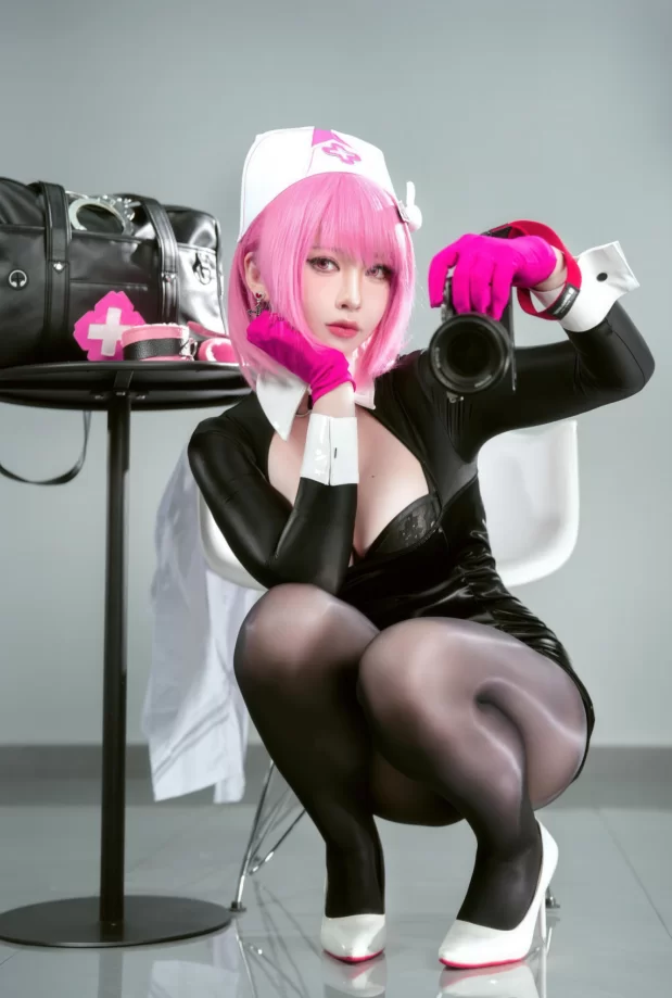 半半子_王医生 [56P] [56P-400m]