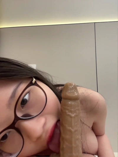 国产JUJU0616 - 颜值天然F大奶嫩妹 白虎一线天 道具自慰直播 含开票房 截至8月最新合集《119V84G》
