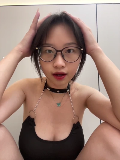 国产JUJU0616 - 颜值天然F大奶嫩妹 白虎一线天 道具自慰直播 含开票房 截至8月最新合集《119V84G》