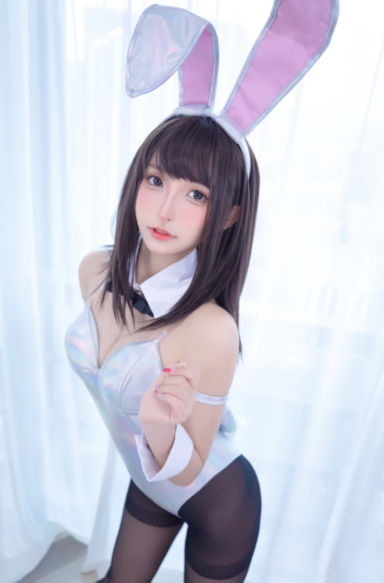 神乐坂真冬_双丝兔女郎 [150P+2V] [150P+2V-800m]